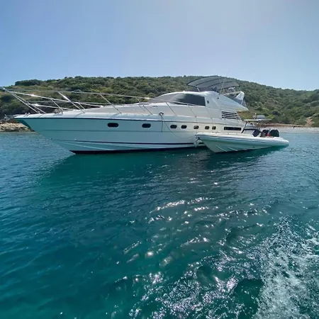 Holyship 4 Fairline Squadron 65 Motoryacht Bateau-hôtel Bodrum